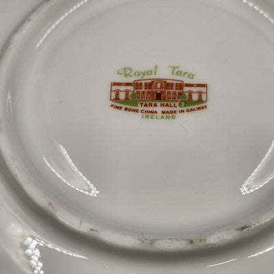 Royal Tara Hall Fine Bone China Tea Set – 22-Piece – Red Rose Floral – Made in Ireland – Vintage 1980s