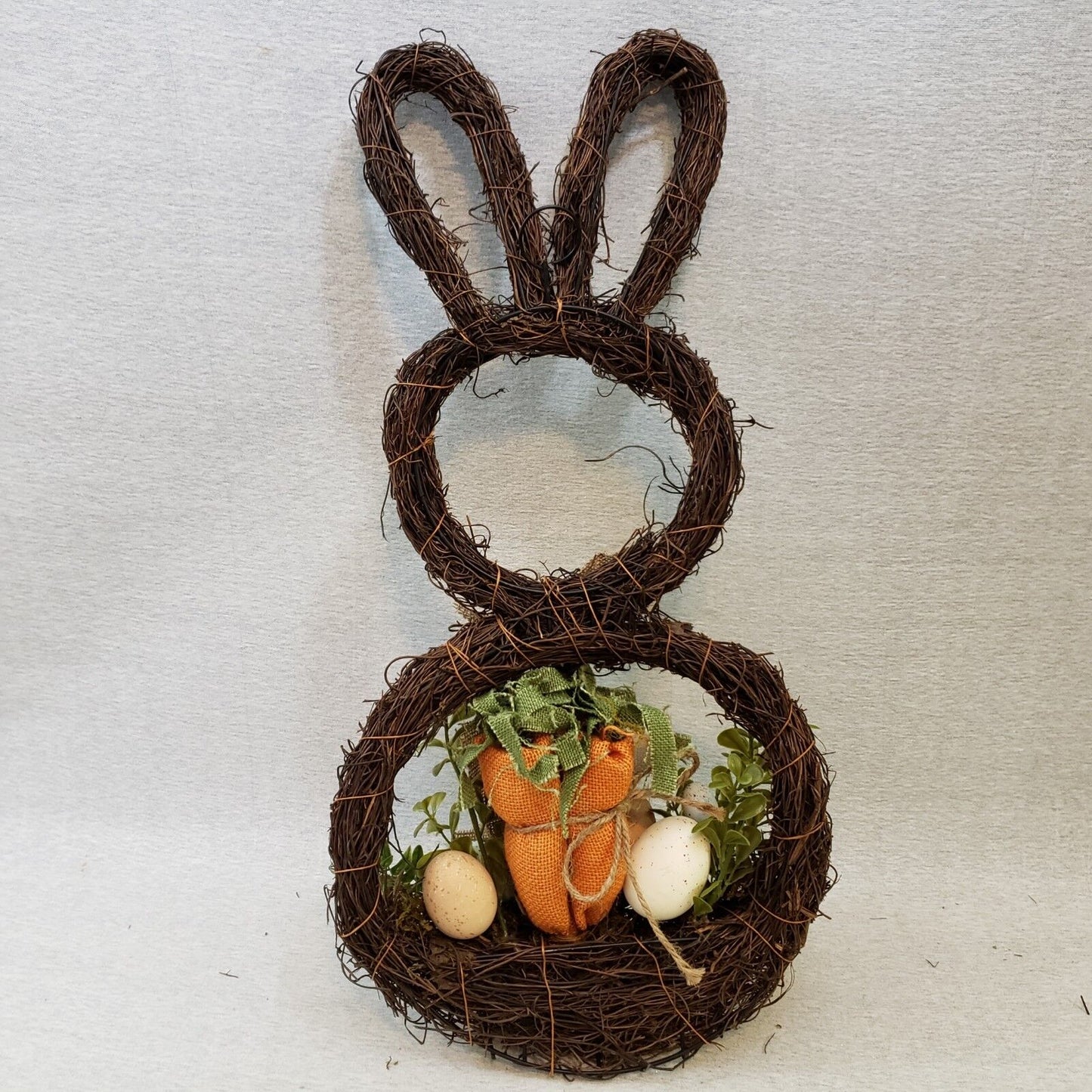 Easter Handwoven Vine Bunny Rabbit Egg Basket Woven Wall Hanging Grapevine 23"