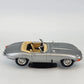 Bburago 1961 Jaguar E-Type Cabriolet Convertible Coupe 1:18 Diecast Model Car