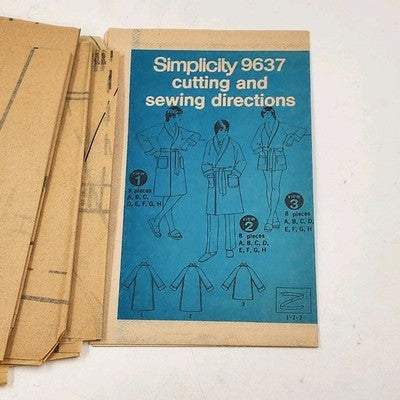 Simplicity 9637 Vintage Sewing Pattern Uncut 1971 Men's XL Robe Two Lengths