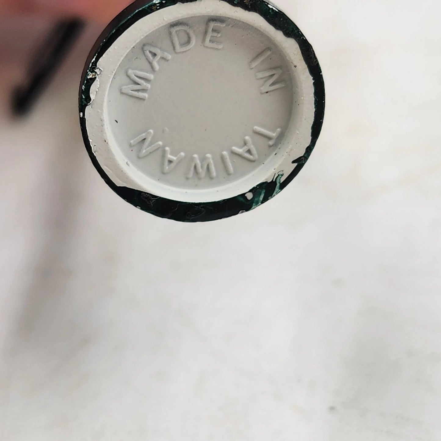 5 Christmas Village Accessory Set People & Street Signs Miniature Figurines