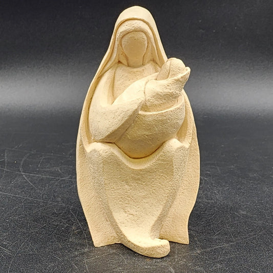 Artmark Madonna & Child Statue Off White Textured Resin 7.5" Pottery Figurine