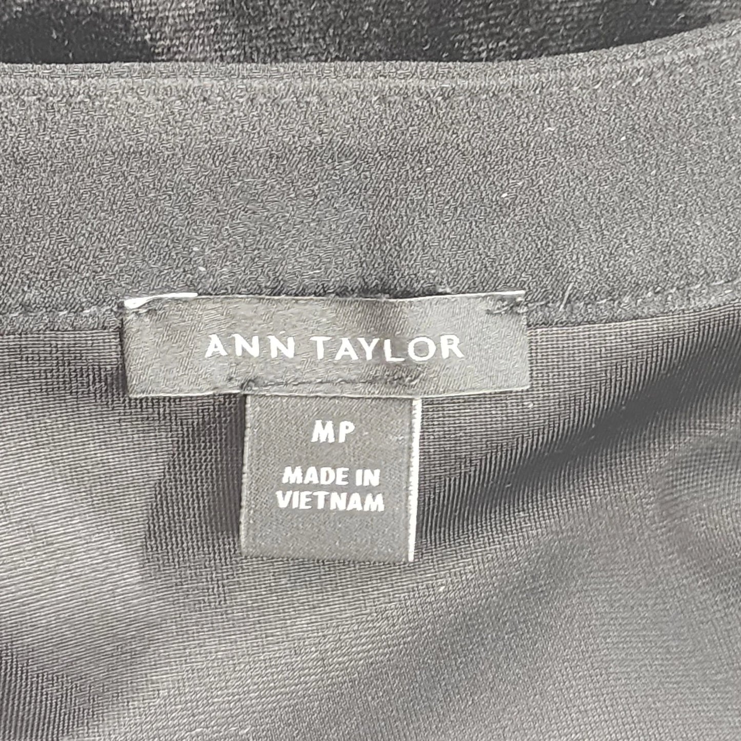 Ann Taylor Women's M Petite Blouse Black Velvet V Neck Long Sleeve Top Stretch