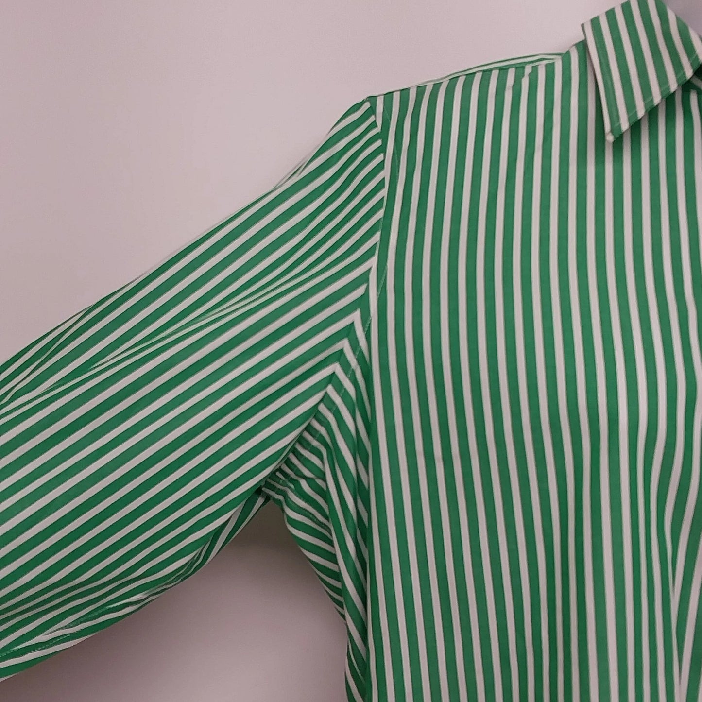 Chaps No Iron Green White Striped Button Front Shirt Women's L Red Paisley Cuffs