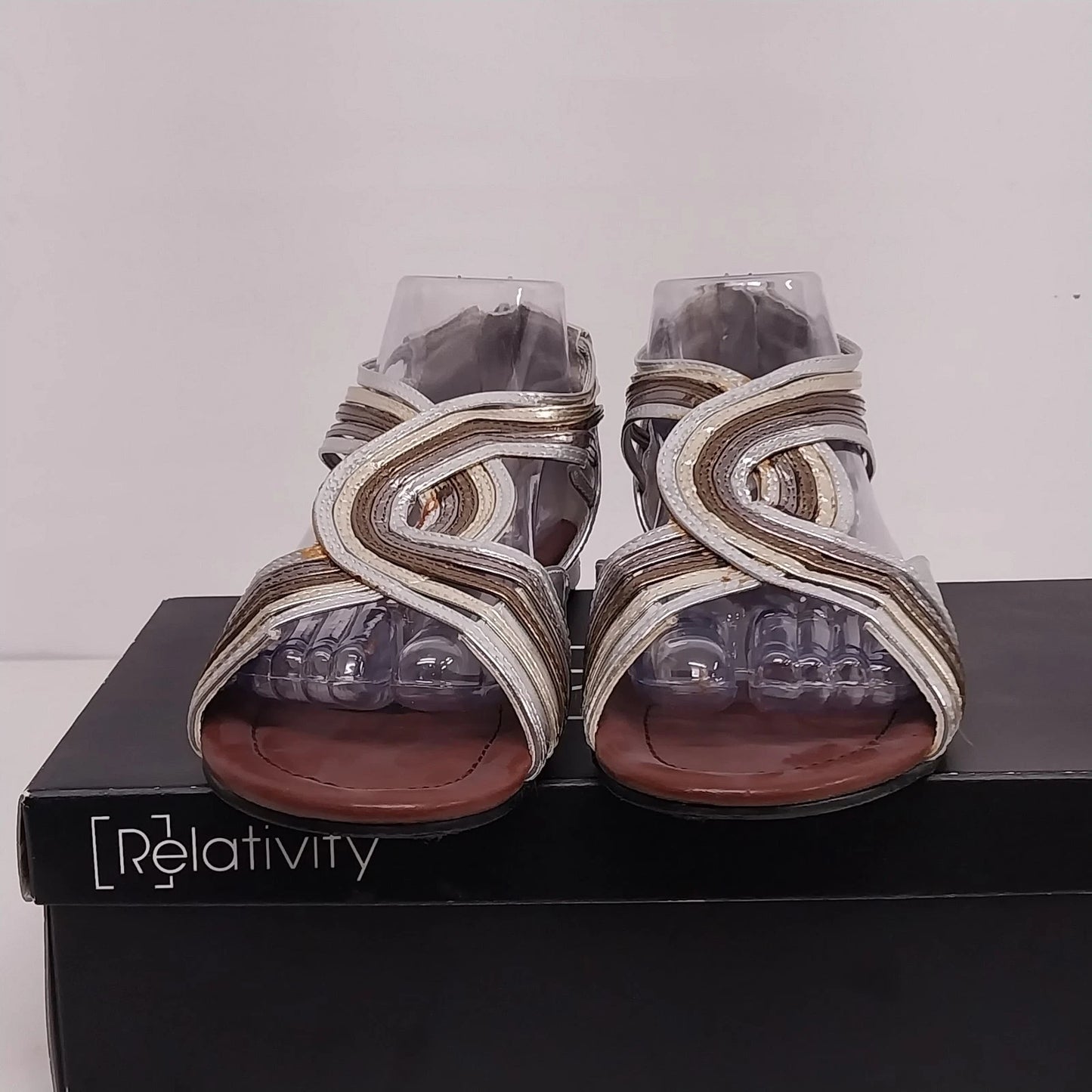 Relativity Cleo Metallic Silver Strappy Sandals Womens 8M