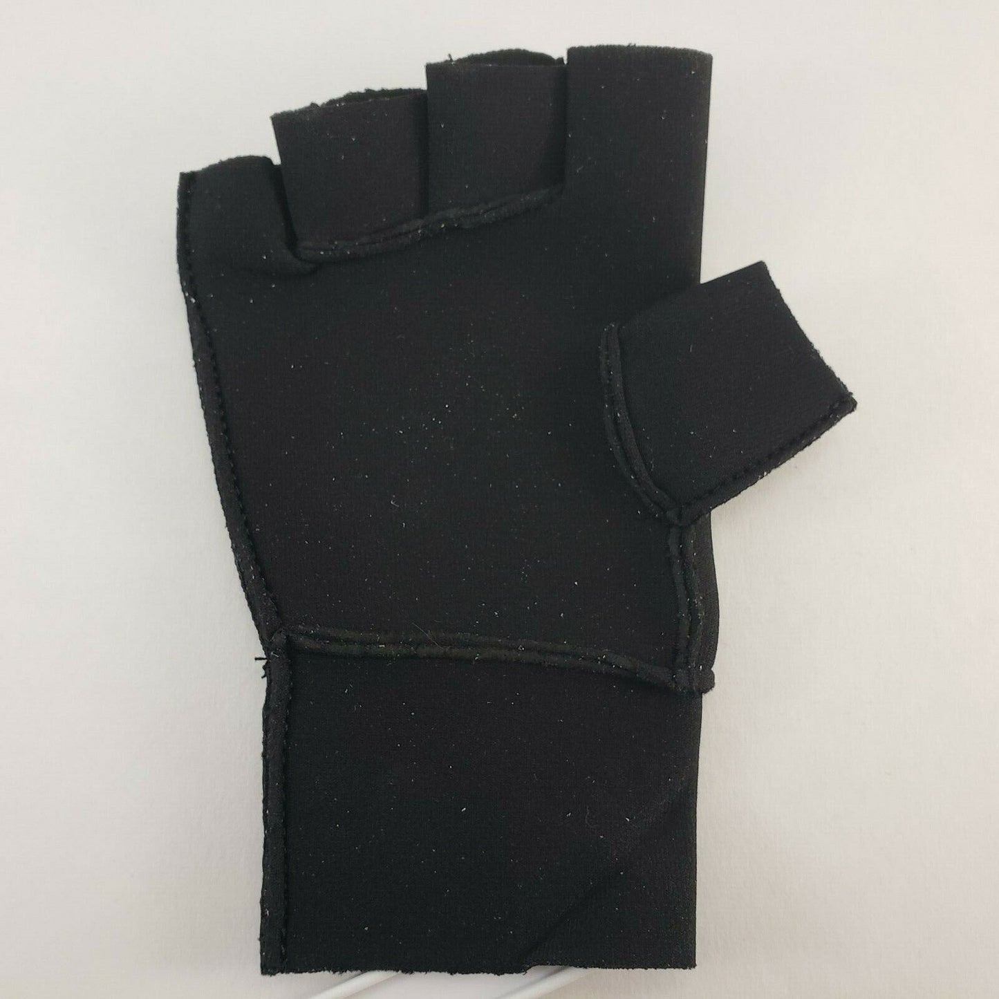 Impacto 585-00 Anti Fatigue Gloves Half Finger Neoprene Right Hand Medium