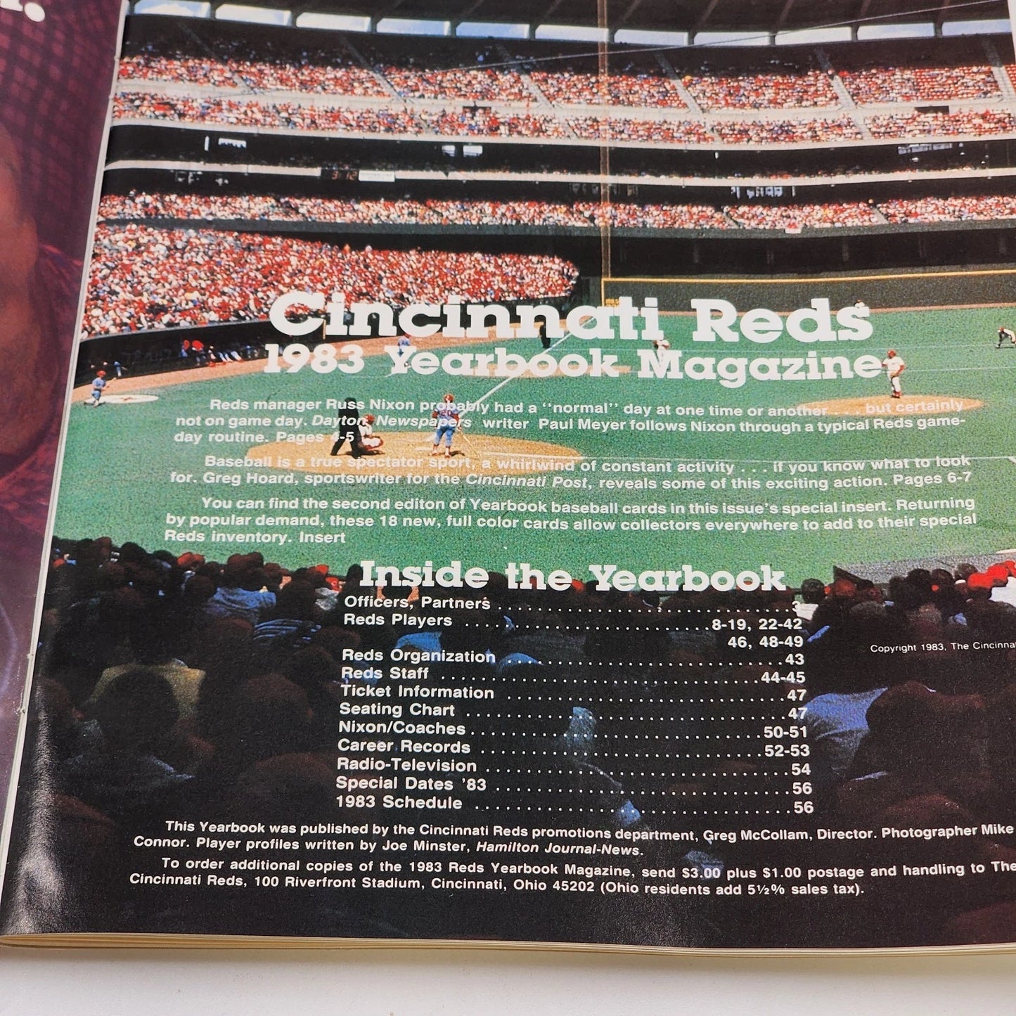 1983 Cincinnati Reds MLB Yearbook with Baseball Cards Included Clean