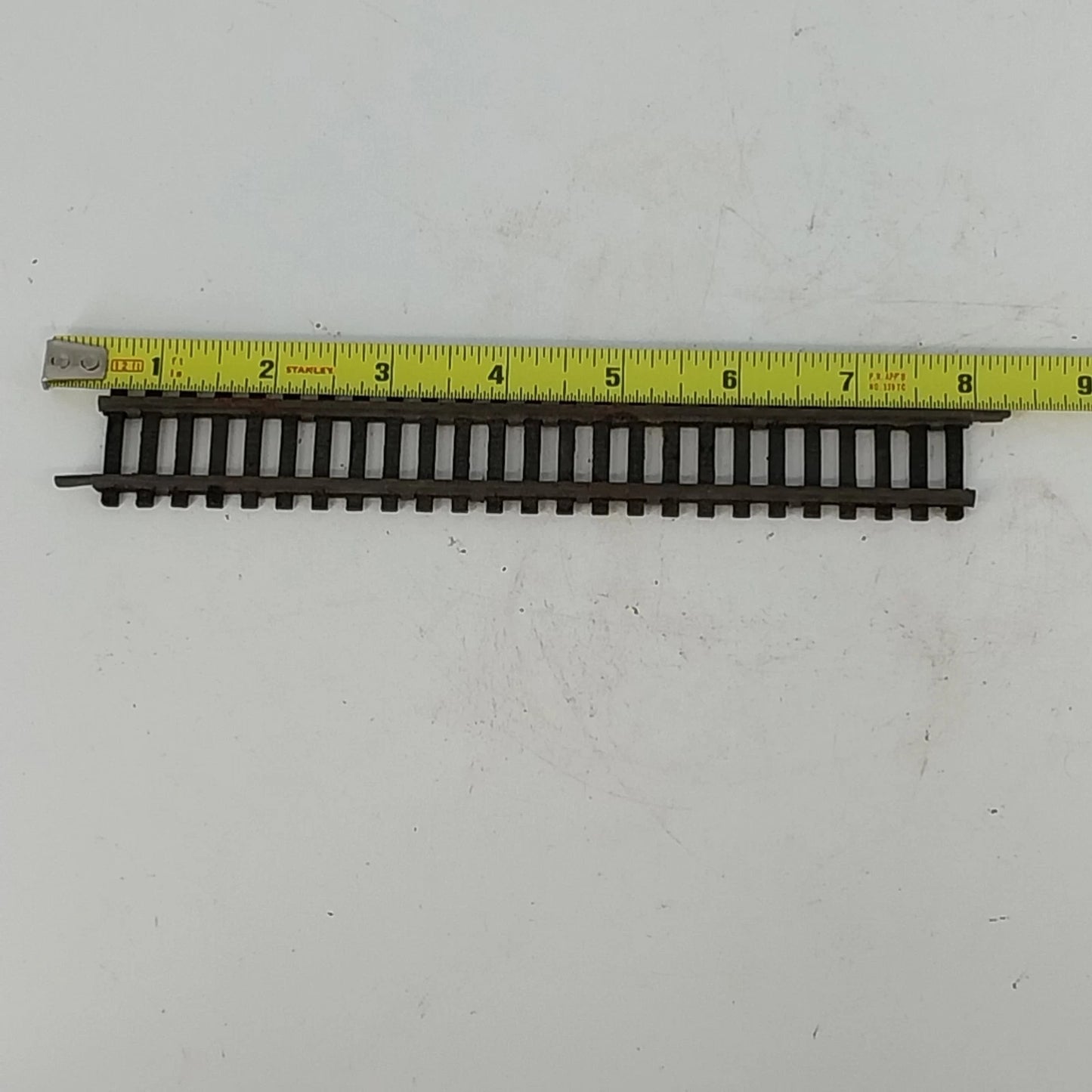 Vintage HO Scale Train Track Lot 16 Pieces Curved Straight Crossover