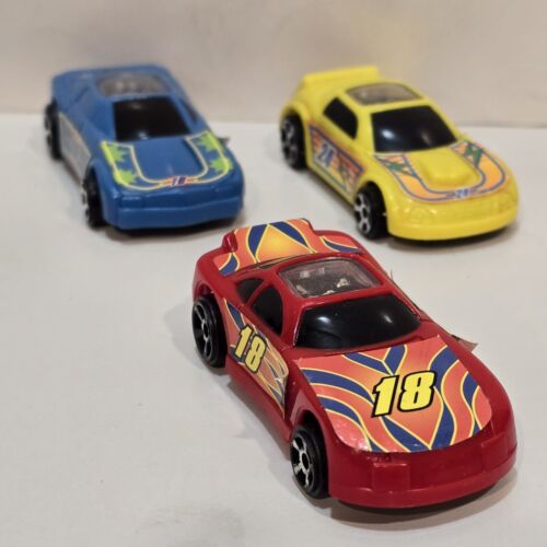 Three 2005 MMTL Diecast Race Cars w Light-up Tops 3" Long Batteries Needed China