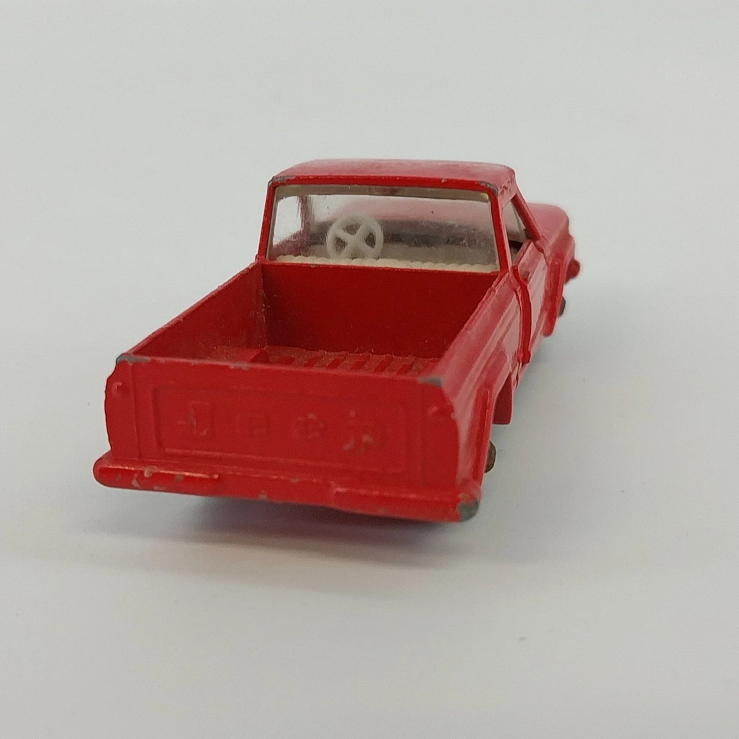 Lesney Matchbox No. 71 Jeep Gladiator Pickup Red Diecast Truck England Vtg 1964