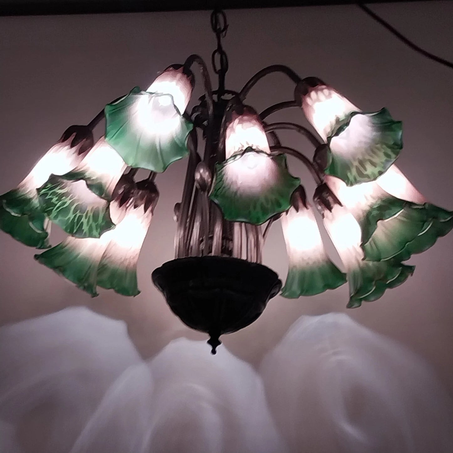 Meyda Tiffany 12 Light Pond Lily Glass Chandelier Vintage