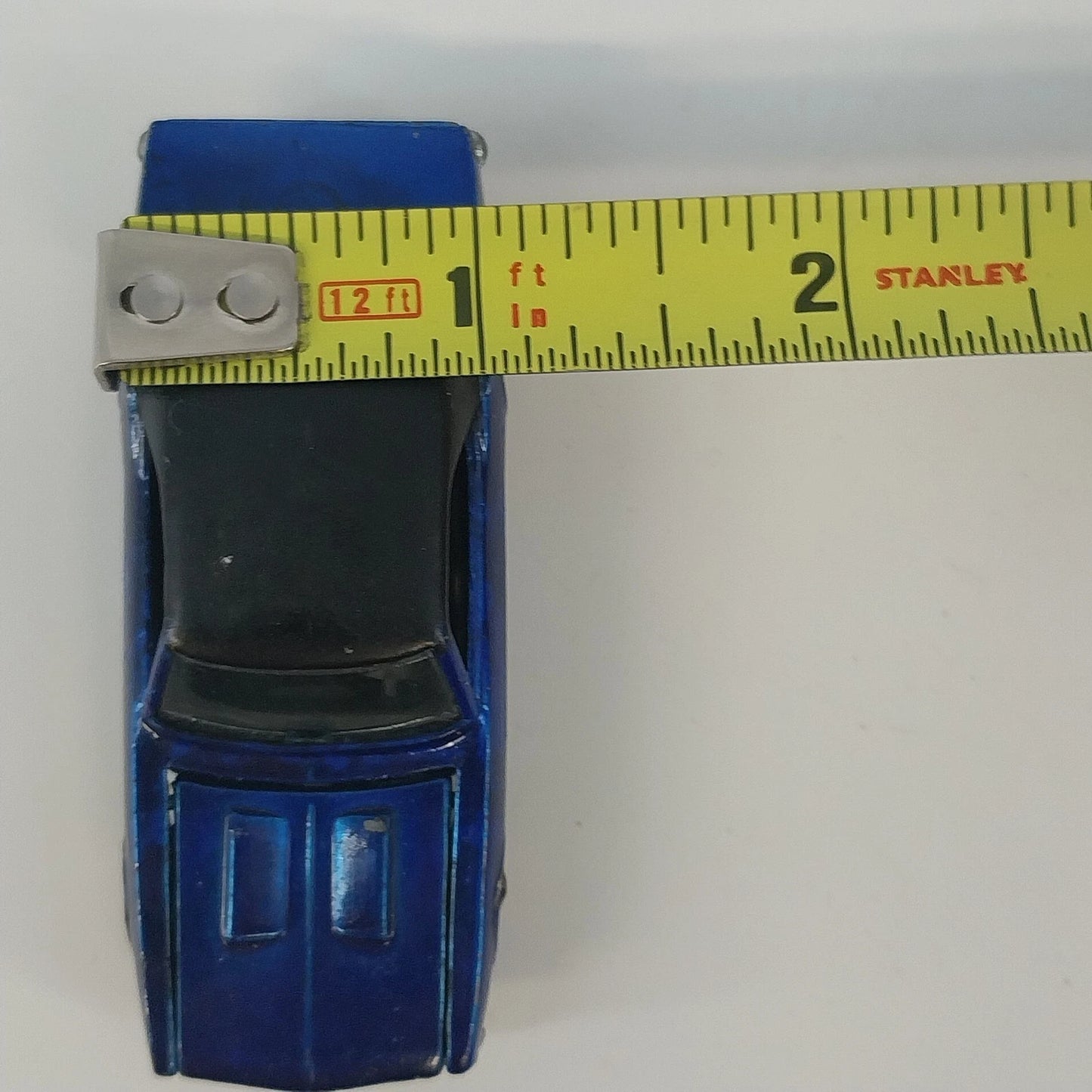 Hot Wheels Redline Custom Camaro Car Spectraflame Blue Black Interior USA 1968