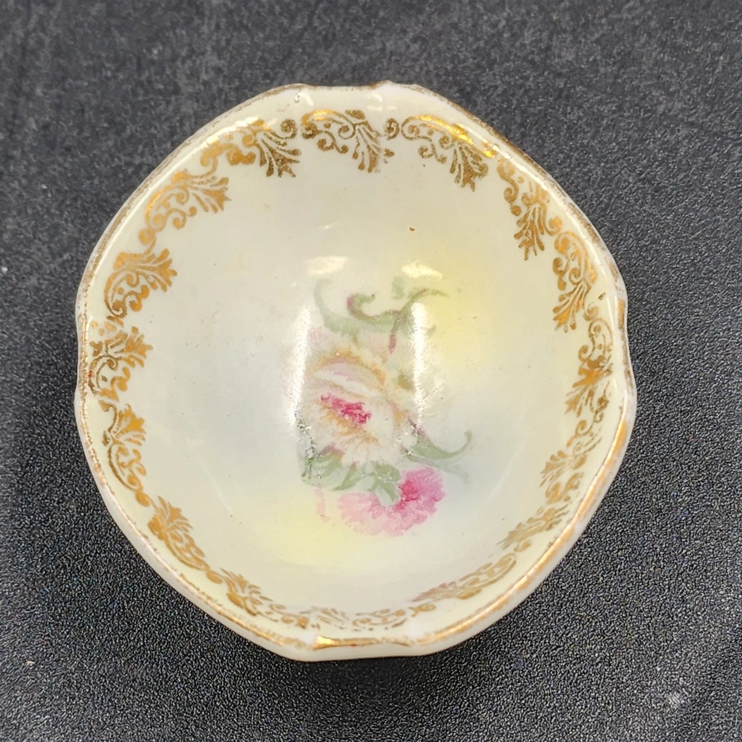 5 Salt Cellars Berry Bowls Floral Gold Gilt China Dresden Germany Pattern 52