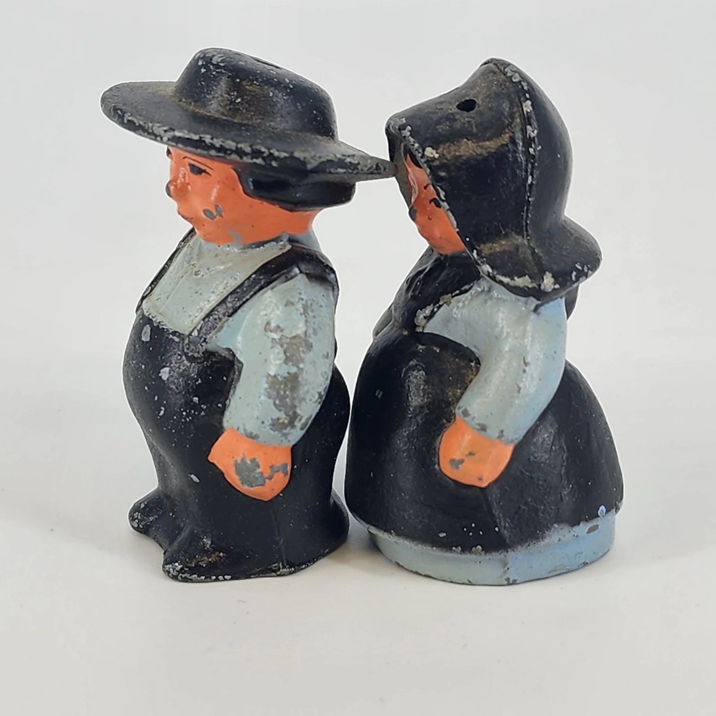 Amish Couple Salt & Pepper Shakers Cast Metal Figural Cork Stopper Country Farm