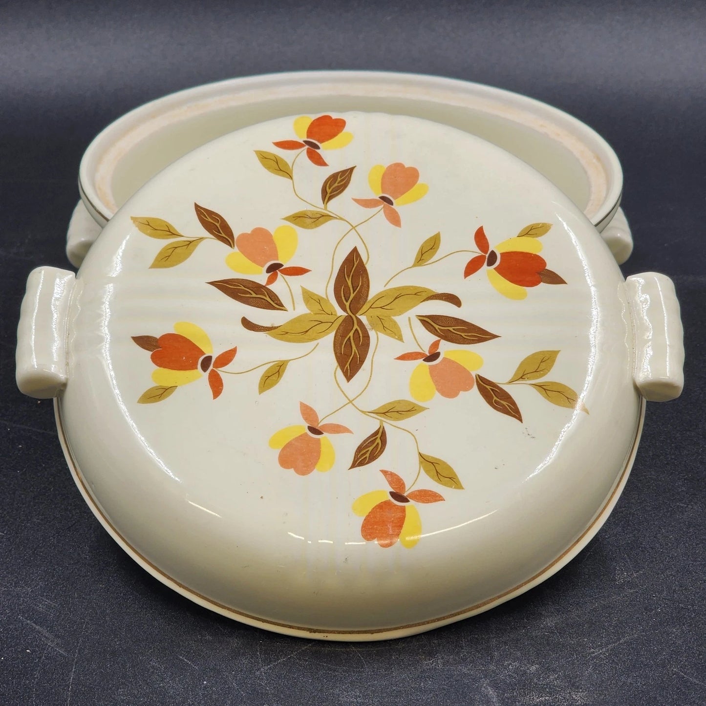 Autumn Leaf Radiance Covered Casserole 2qt Halls Superior Jewel Tea MCM Vintage