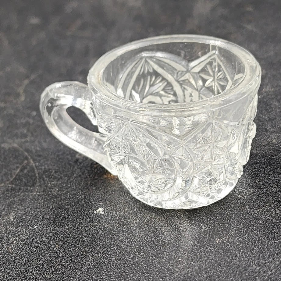 EAPG Pedestal Mini Punch Bowl Clear Glass Spinning Star US Glass 5 Mini Cups Vtg