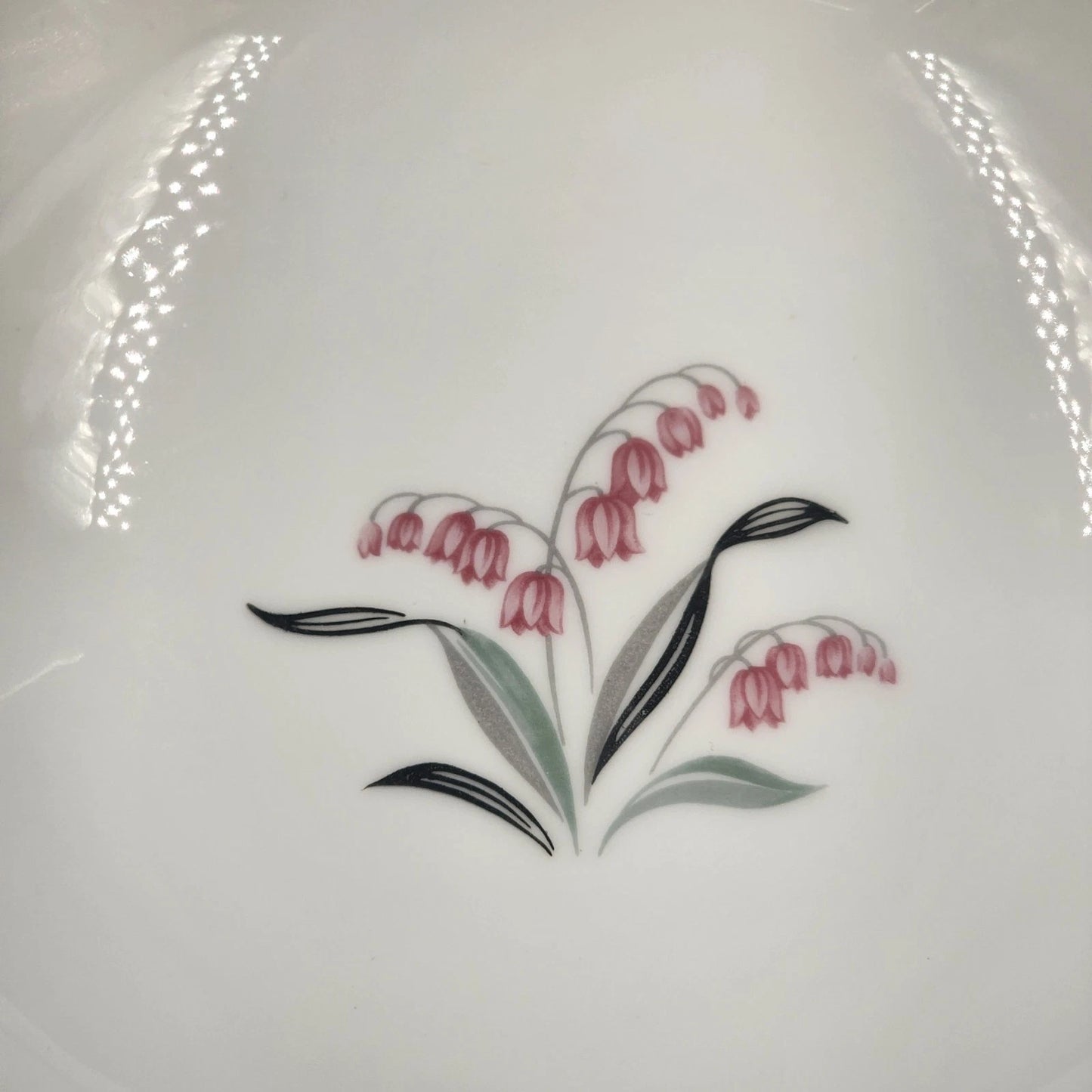Noritake Crest Round Vegetable Bowl 5421 Lily of the Valley 10" Platinum Trim