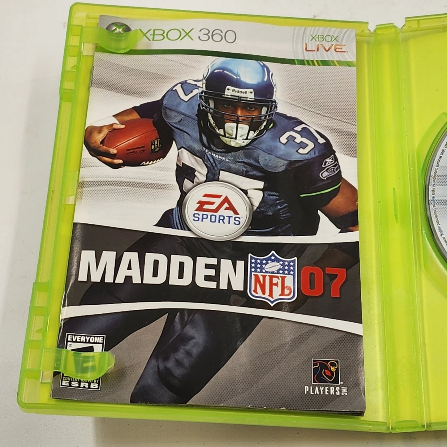 Madden NFL 07 Xbox 360 2006 Video Game Console Football EA Sports with Case