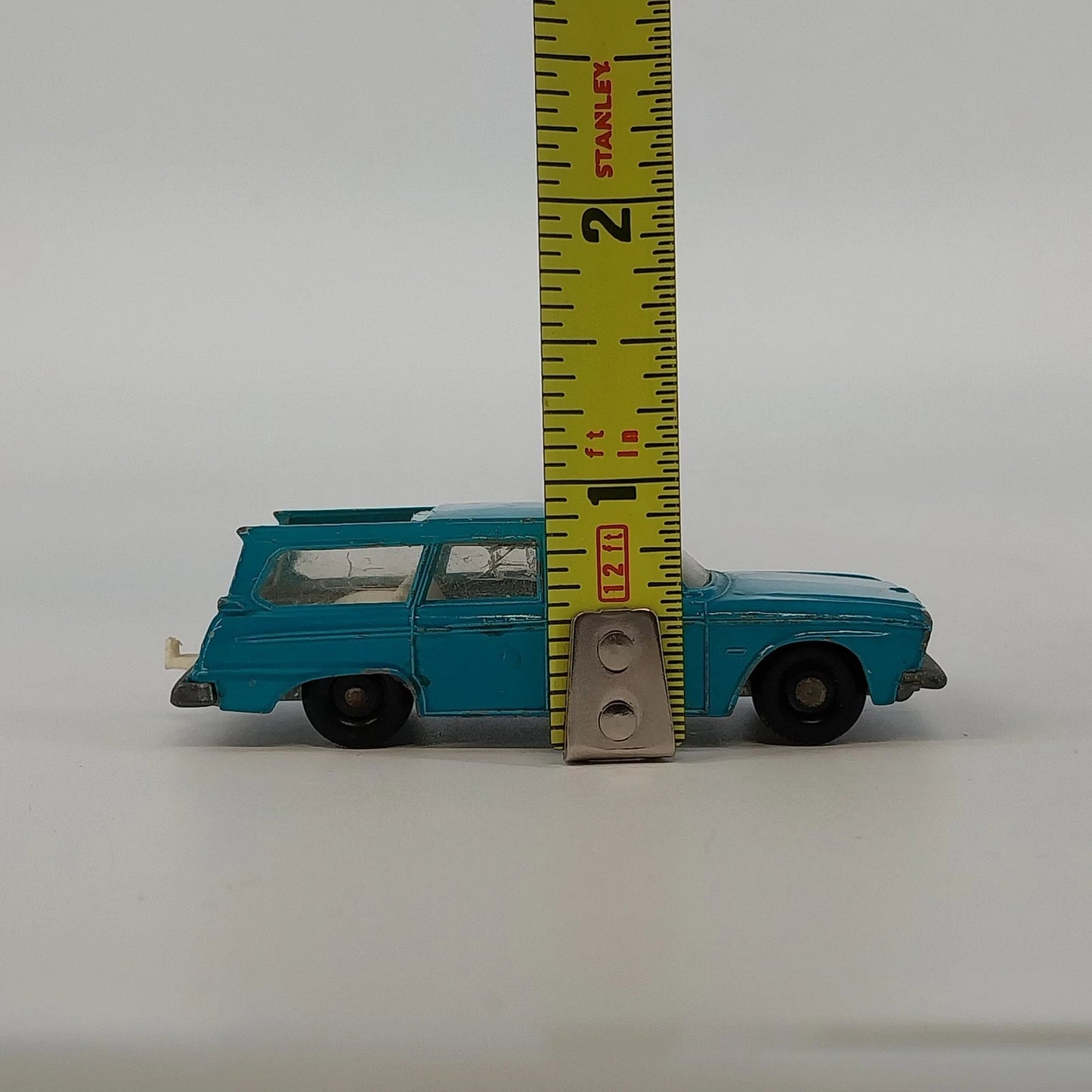 Lesney Matchbox Diecast No. 42 Studebaker Lark Wagonaire Blue Wagon England Vtg