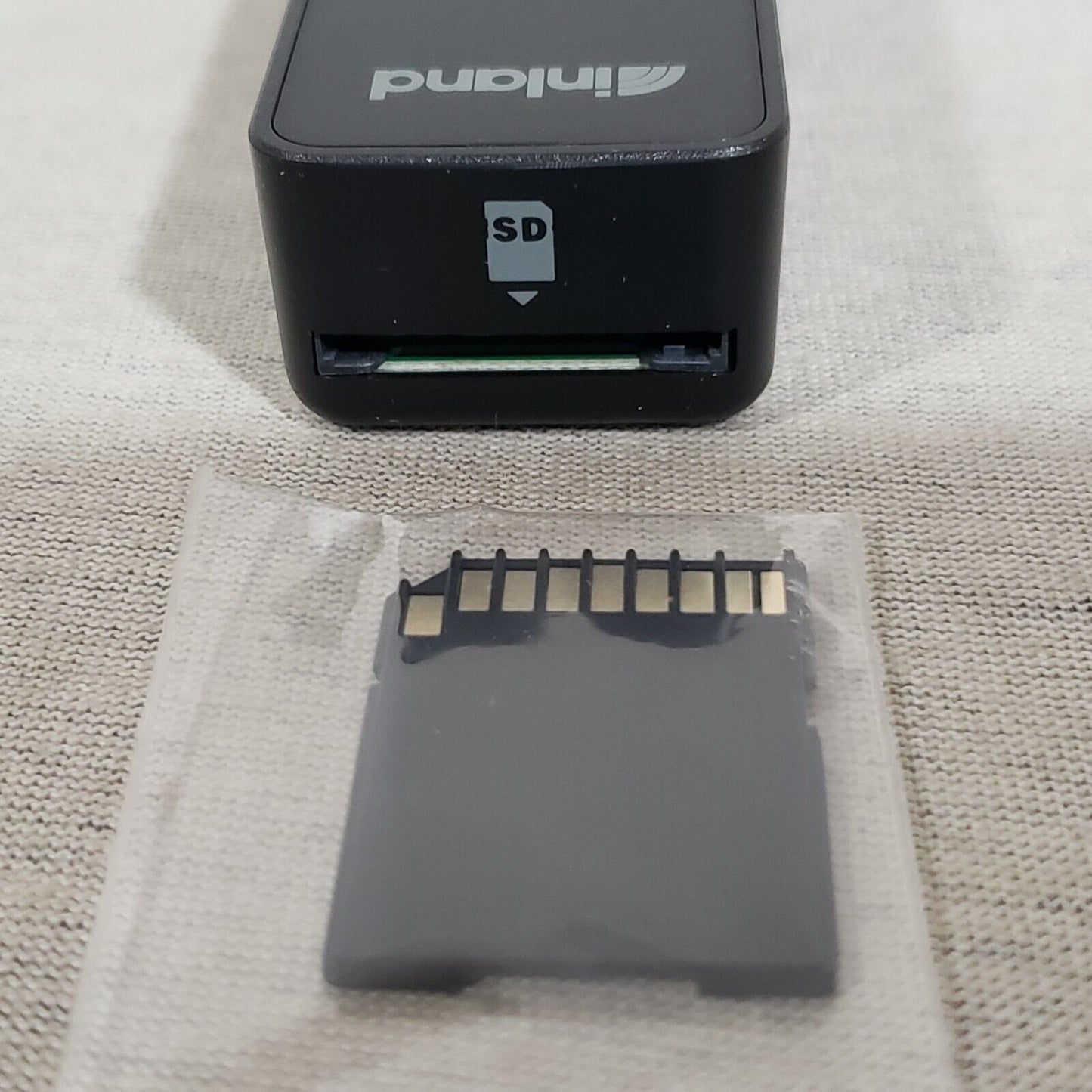 USB Hub 3.0 Inland iH 3048A 3-Port SD Card Reader OTG Adaptor Black