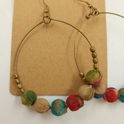 Plunder Gold Tone Chain Fabric Covered Beaded Multicolor Necklace & Earring Set