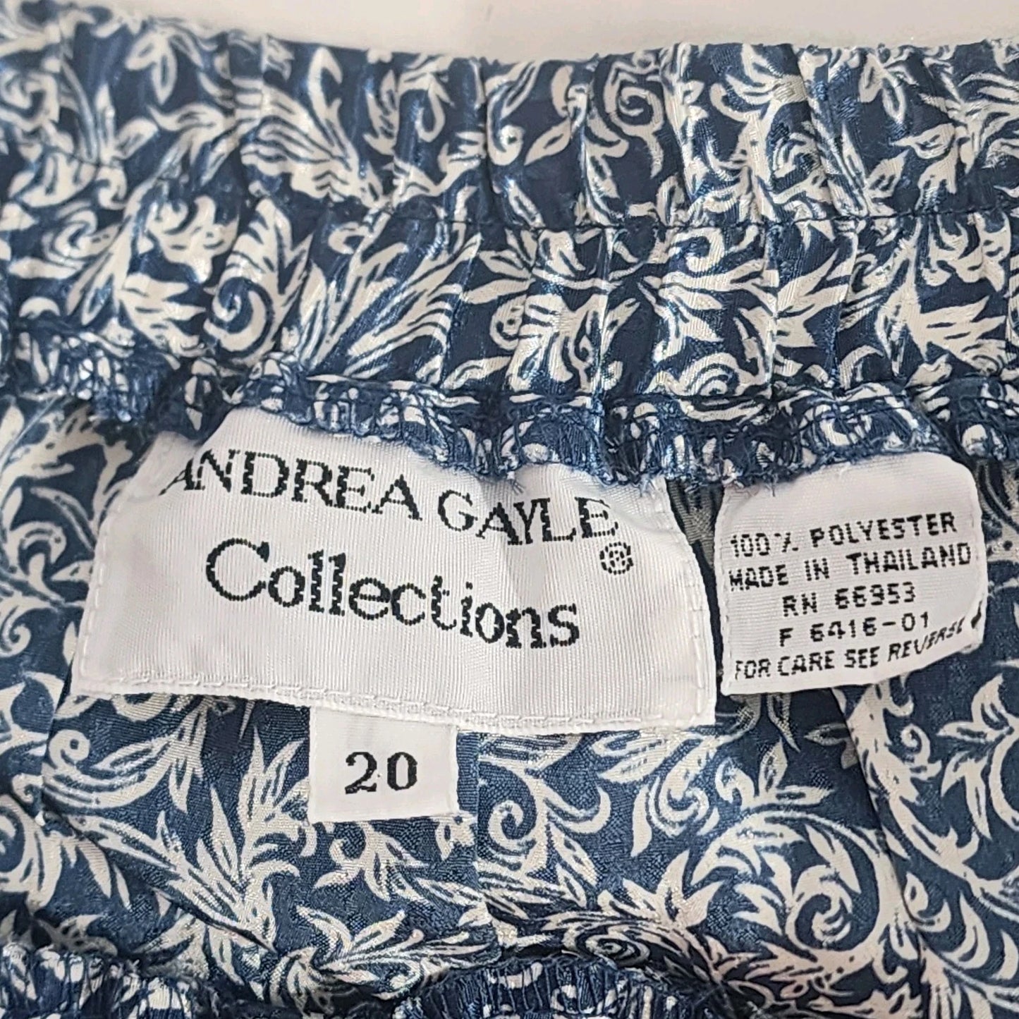 Andrea Gayle Blue White 2 Piece Skirt Suit Set Plus Size 20