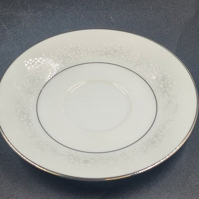 5pc Noritake Cumberland 2225 Japan Place Setting White Floral