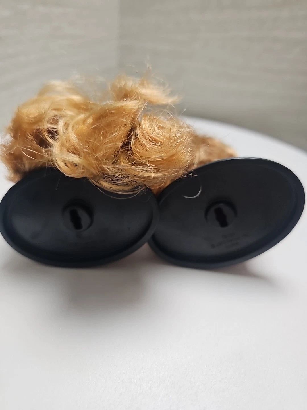 Barbie Styling Head Set 2 Piece Blonde Hair Mattel 2010
