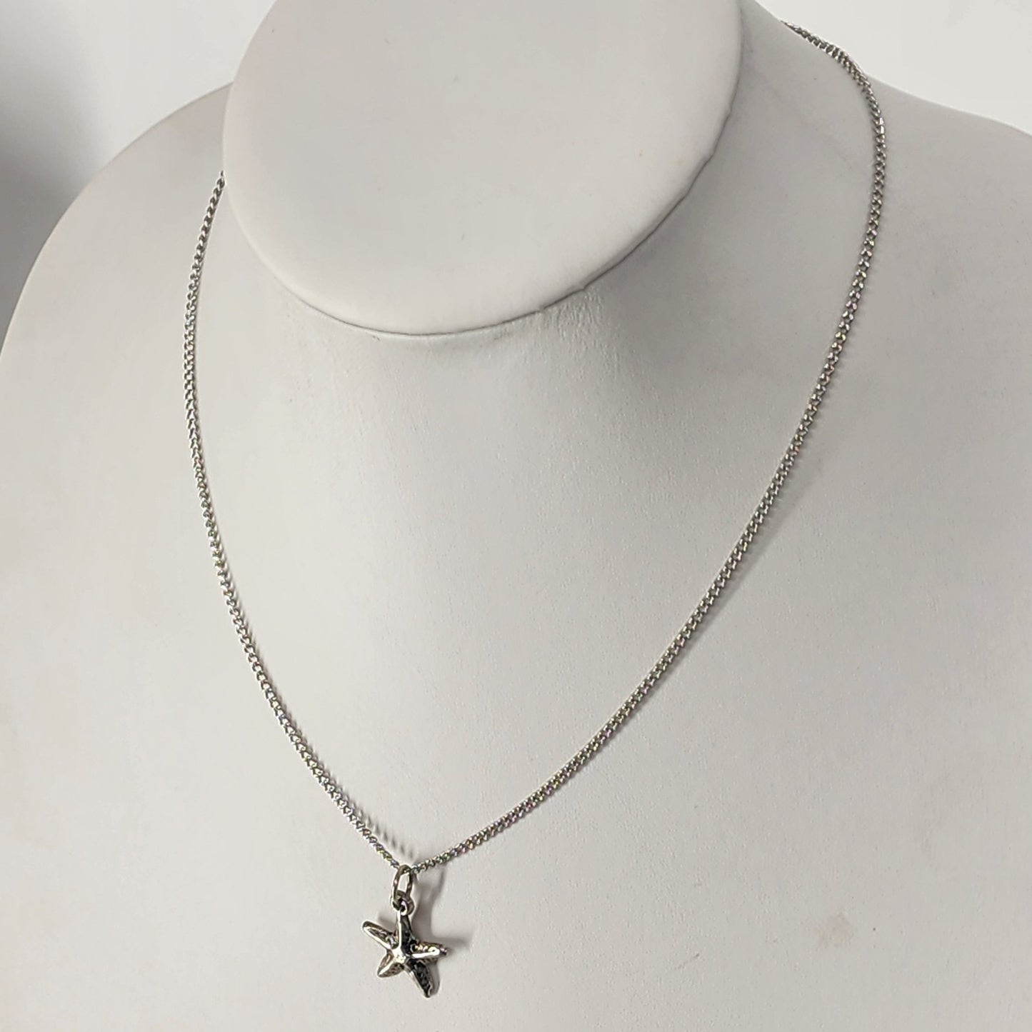 Silver Tone Tropical Necklace Steel Chain with Starfish Pendant Ocean Motif 10"