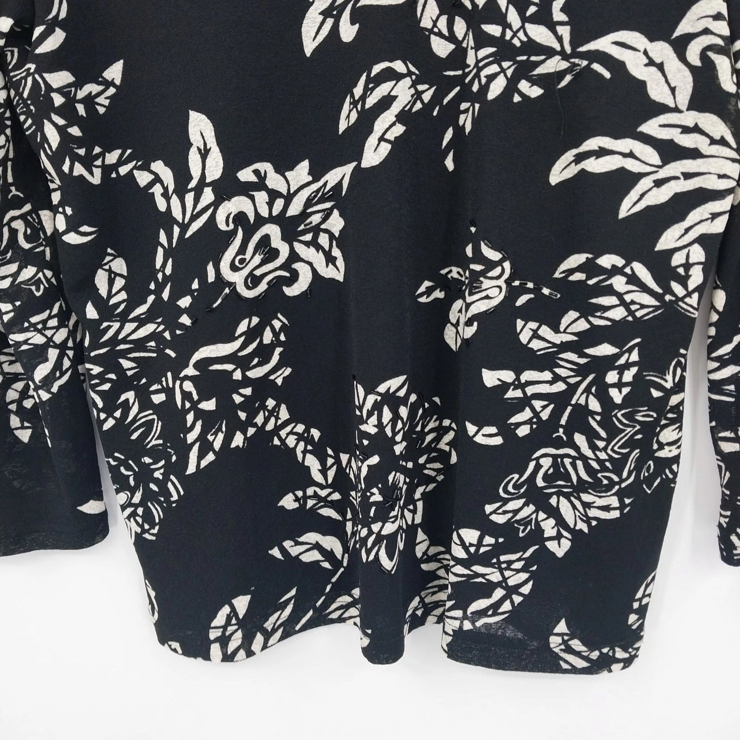 Requirements Women's Floral Stretch Long Sleeve Top Black White Size M Casual