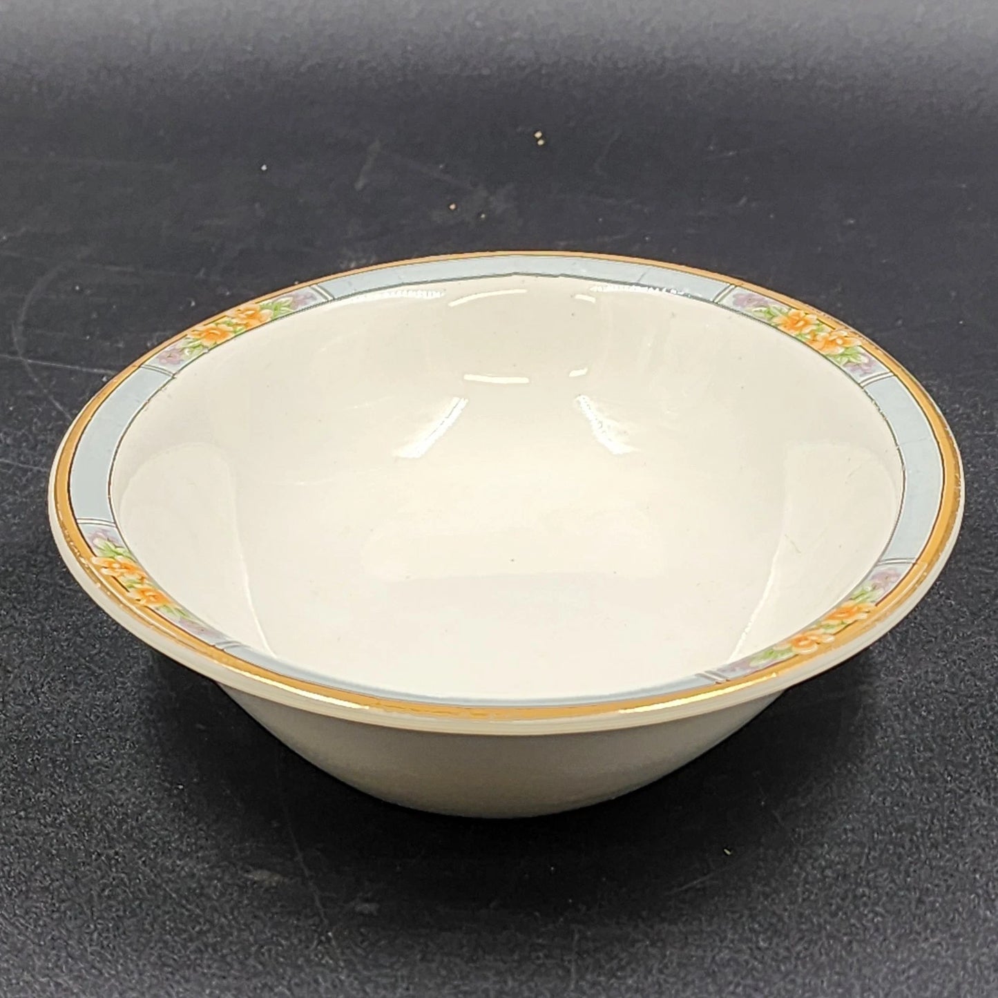 Nebraska Blue Oval Vegetable Bowl 10" England Blue Rim Flower Accent J&G Meakin