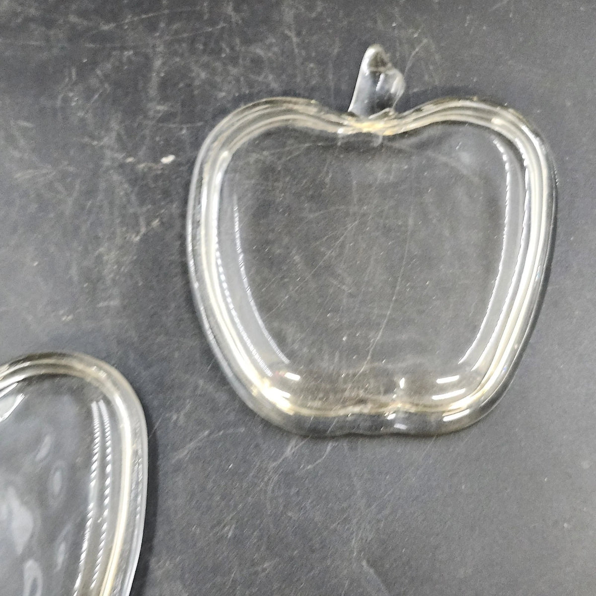 2 Pcs Clear Glass Apple Trinket Jewelry Dishes Candy Nut Serving Bowls 4" Vtg