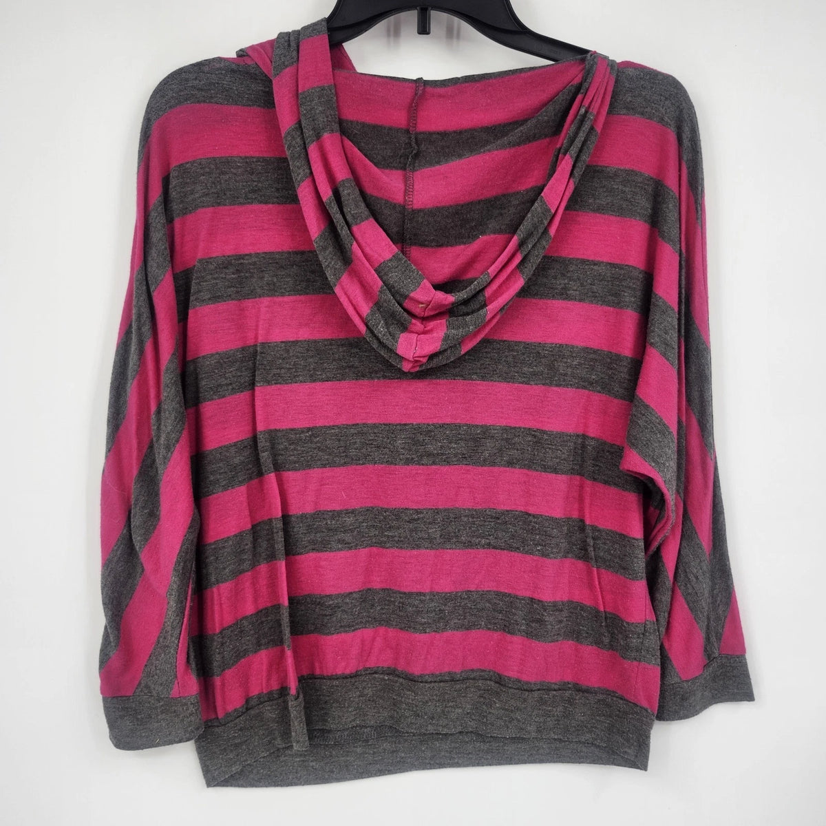 Derek Heart Hoodie Pullover Pink Striped Women's Medium Far Beyond Expectation