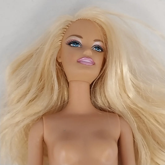 Mattel Barbie Blonde Doll 1998 Head 1999 Body Blue Eyes Bendable Knees Vintage