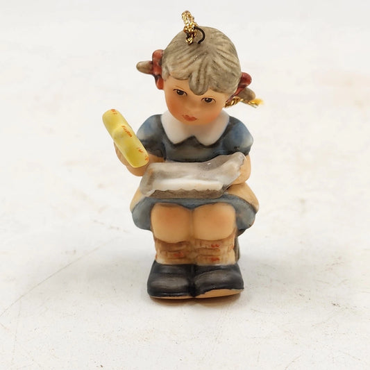 Berta Hummel STAR BRIGHT Ornament 2000 Goebel Porcelain Christmas Angel