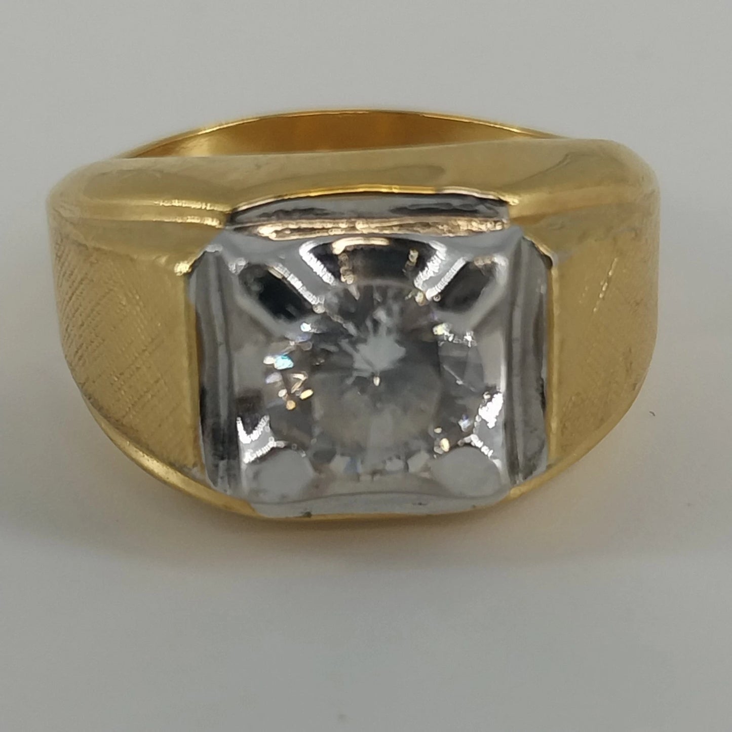LIND Solitaire Ring 14K HGE CZ Gold Tone Men's Size 9 Statement Ring Vintage