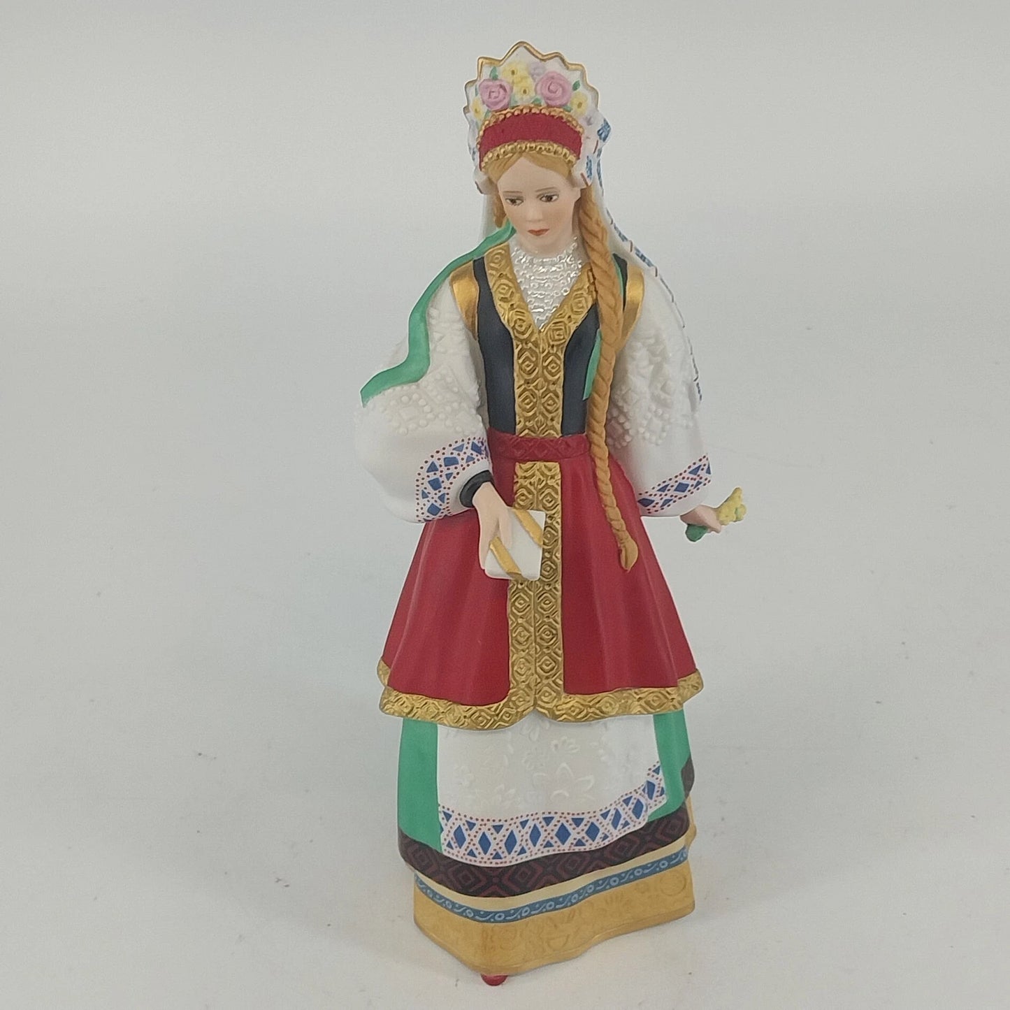 Lenox International Bride Collection Anastasia Fine Porcelain Figurine 1990