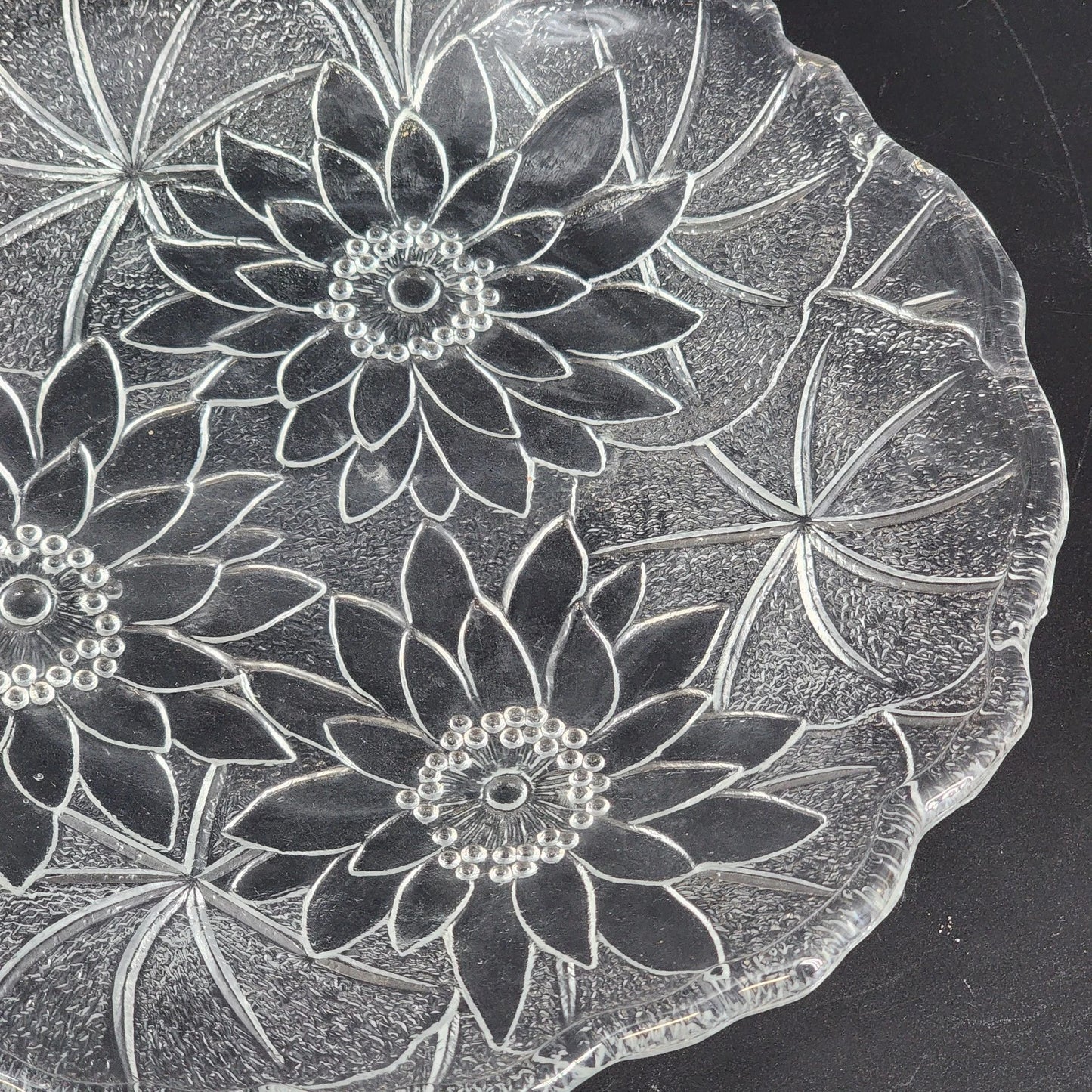 Indiana Glass Lily Pons 8 Inch Clear Depression Salad Plate