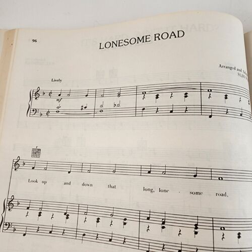 Bluegrass Complete Song Book Piano Vocal and Guitar Chords by Creative Concepts