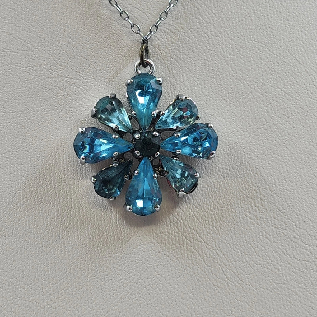 Blue Teal Rhinestone Flower Pendant Necklace Silver Tone Teardrop Stones 15"