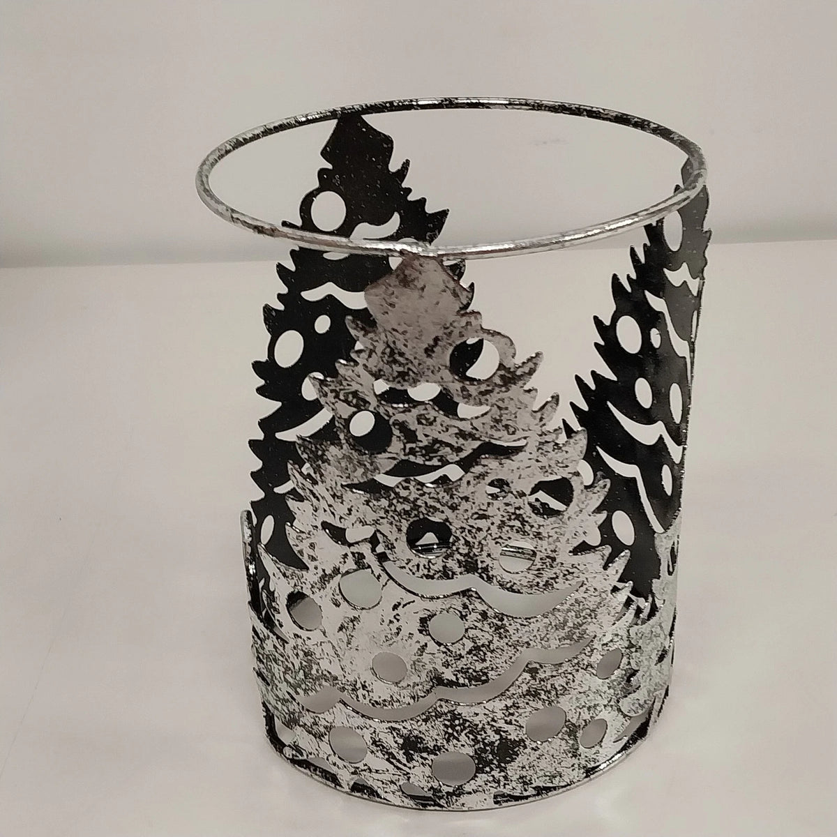 Scentsy O Christmas Tree Mini Warmer Silver Metal Openwork Holiday Boxed