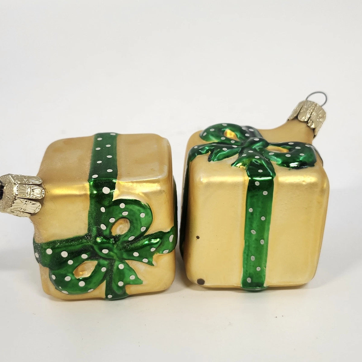 Czech Republic Glass Gift Box Christmas Hanging Ornaments Gold Green Pair 1.5"
