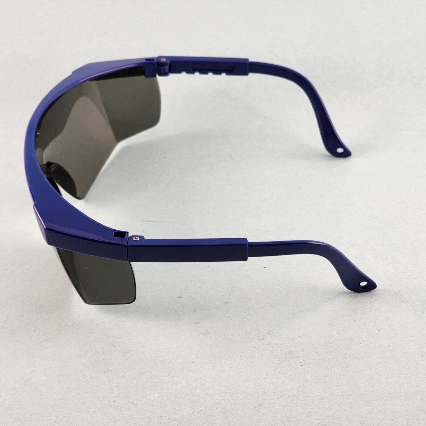 Gateway Strobe Safety Glasses Lightweight Telescoping Temples Side Shields Z87.1 (Blue Frame, Gray Lens)