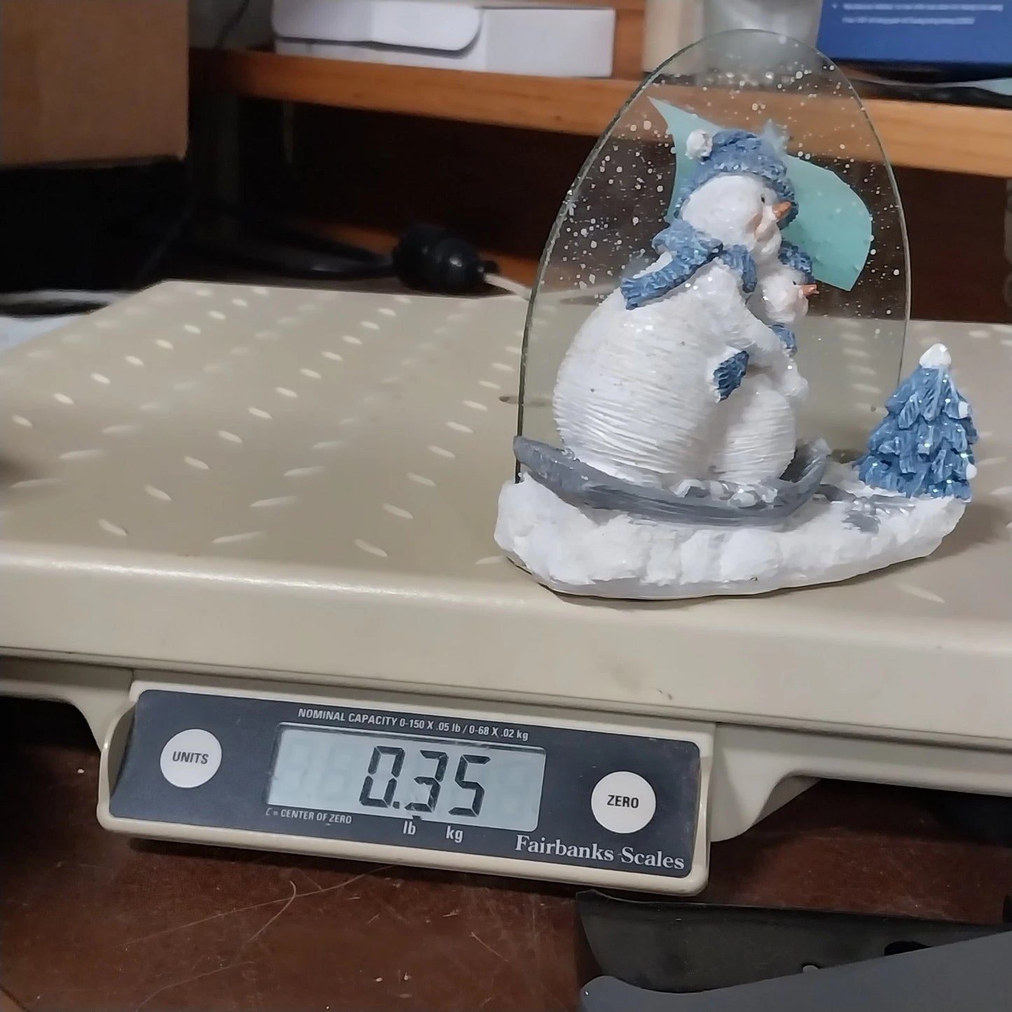 K's Collection Let It Snow-Man Snowmen Sled Glass Figurine 4" Christmas Decor