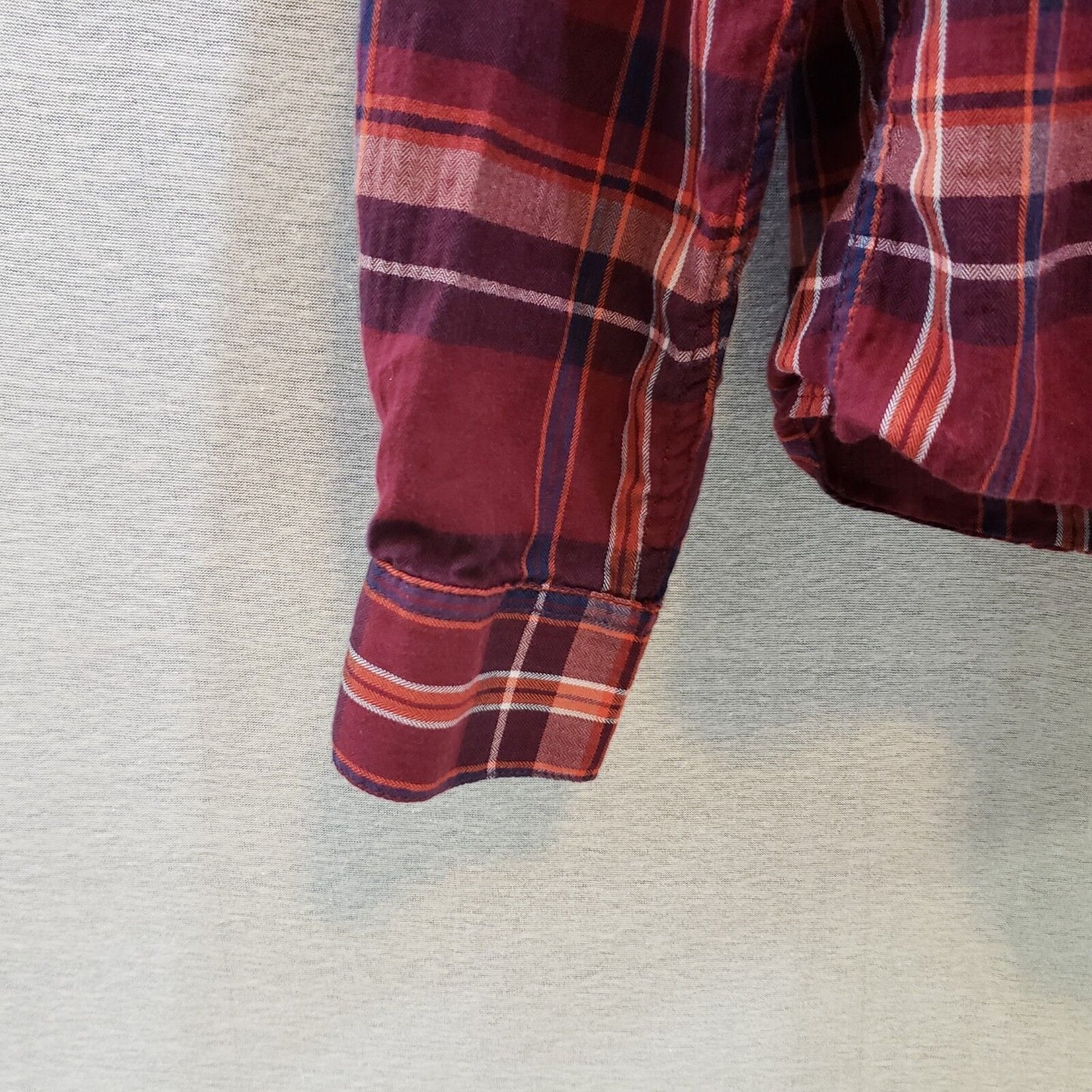 Joe Fresh Women Plaid Shirt Top Red Shades Button Down Long Sleeve Large Pockets