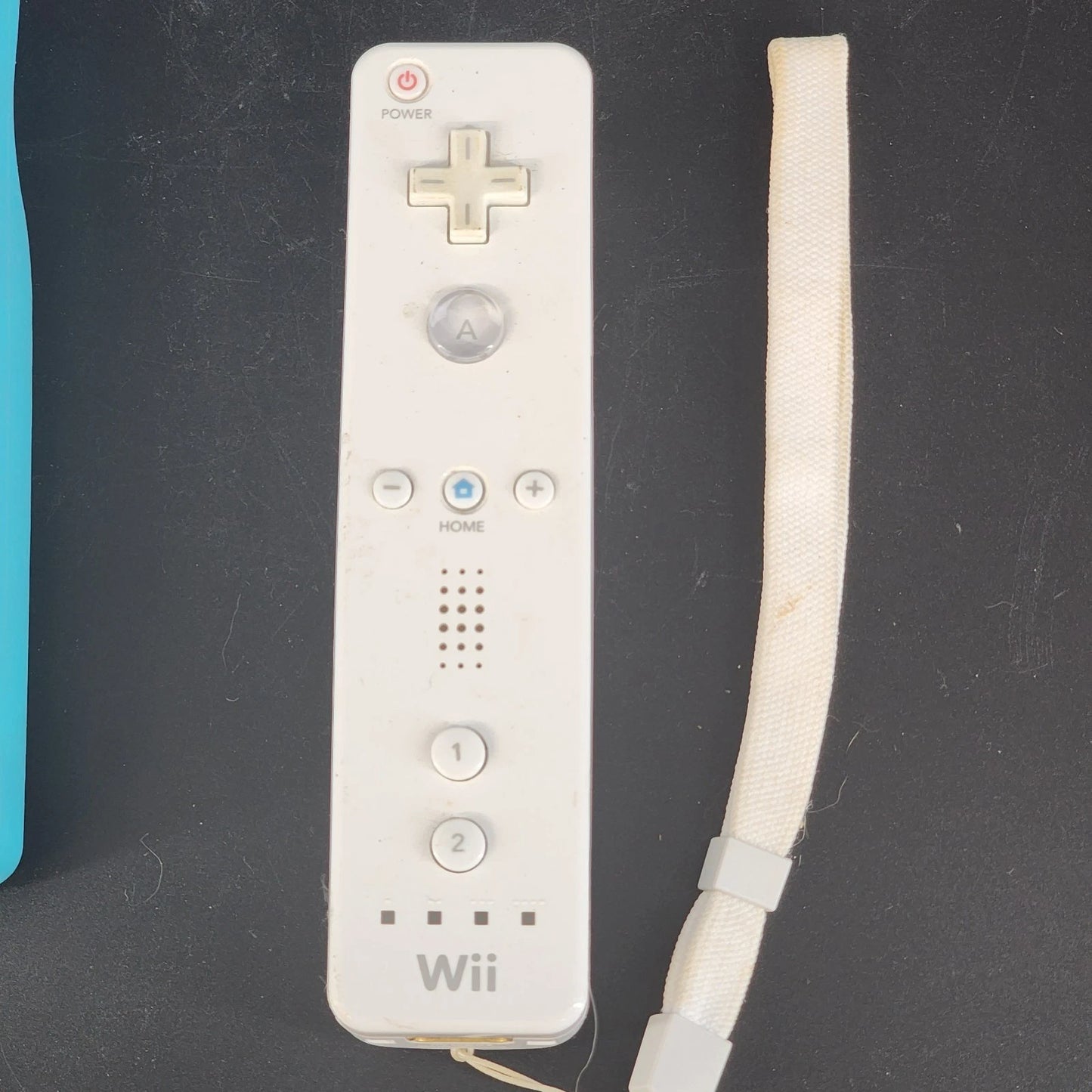 Nintendo Wii Remote Controller Bundle 3 Nunchuk Dock 4 Silicone Vintage Gaming