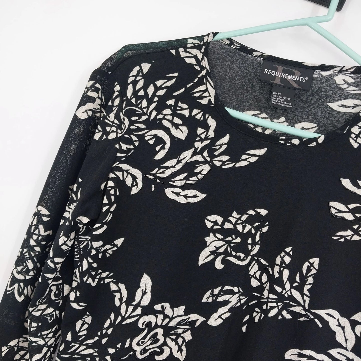 Requirements Women's Floral Stretch Long Sleeve Top Black White Size M Casual