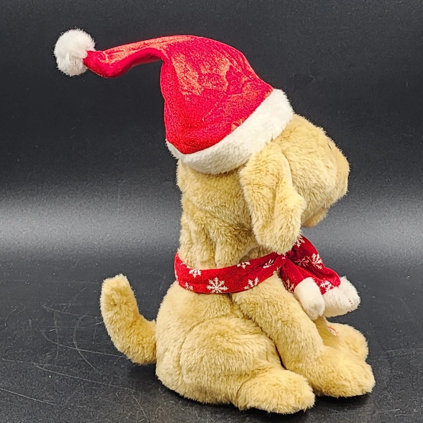 Gemmy Animated Golden Retriever Singing Christmas Plush Holiday Decor