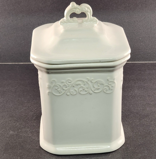 JC Penny Large Canister and Lid Vintage Cream Pattern Creamy White 9.5" Tall