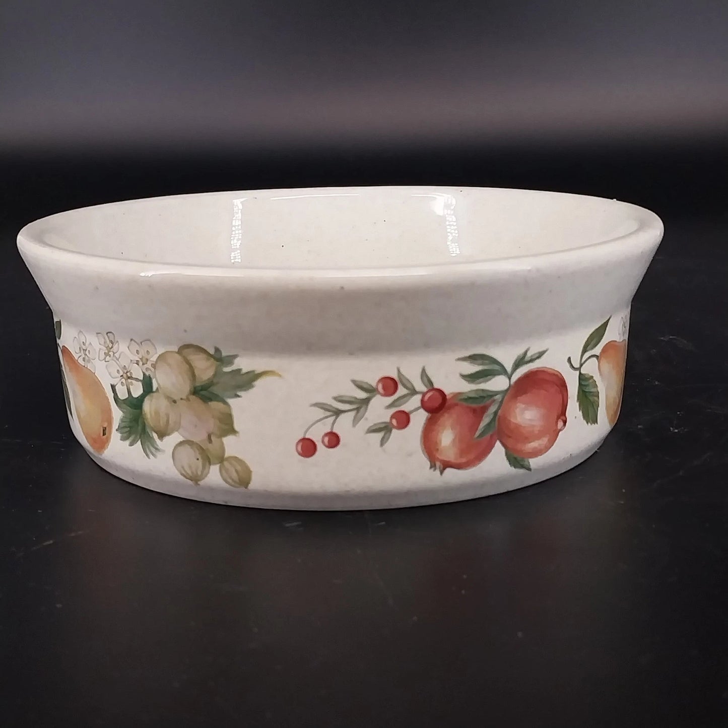 Wedgwood Quince Dessert Bowl 5.25” Oven to Table Fruits Ring England Pottery Vtg